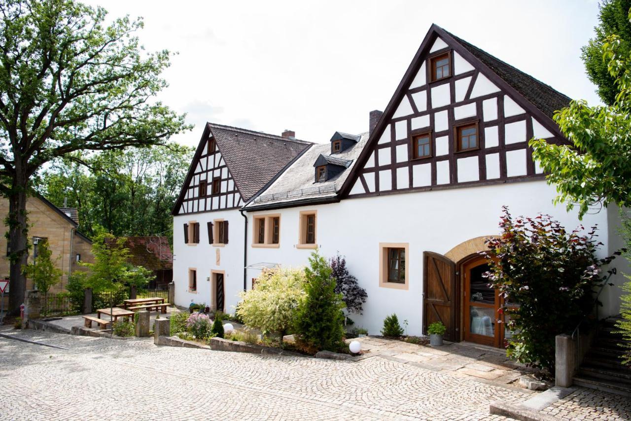 Gutshof Mengersdorf Hotel Mistelgau ภายนอก รูปภาพ